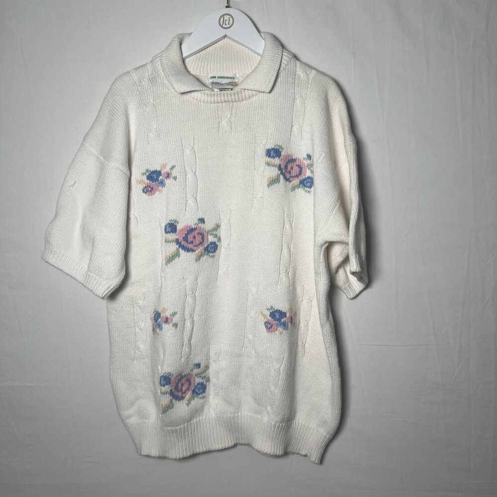 Izod Vintage White Short Sleeve Sweater Cottagecore Preppy Embroidered Knit Sz L
